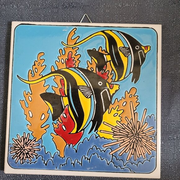 Vintage Ceramic Tile Art With Tropical Fish Design 6" x 6" Wall Decor - Picture 1 of 3